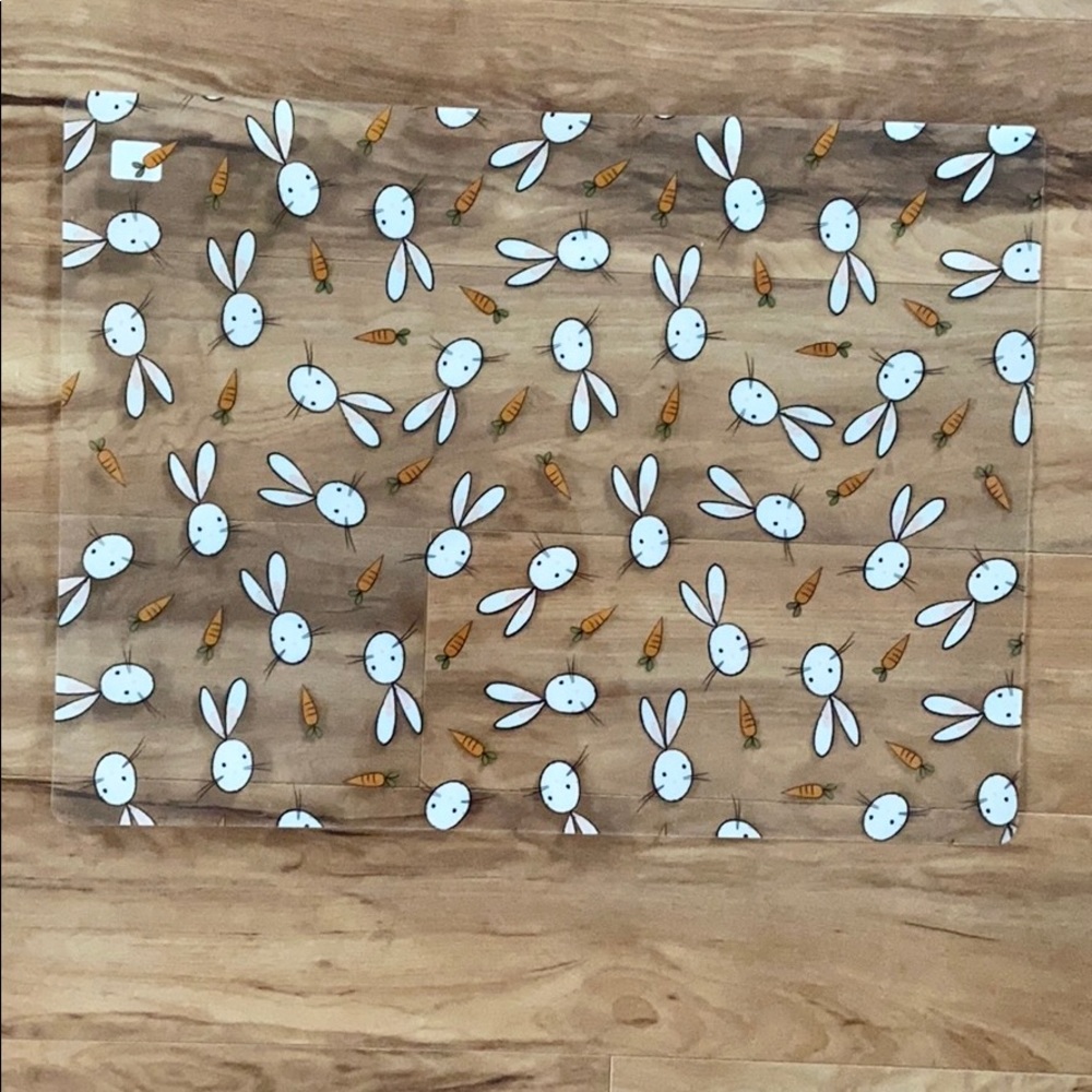 Crate&barrel Easter Bunny Easy Care Placemats - Picture 2 of 11